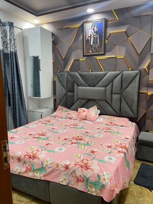 Bedroom in 2 BHK Builder Floor at Dwarka Mor – for Rent