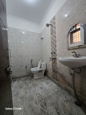 Bathroom in 1 BHK Apartment at Chattarpur – for Rent