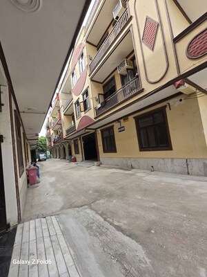 Staircase in 1 BHK Apartment at Chattarpur – for Rent