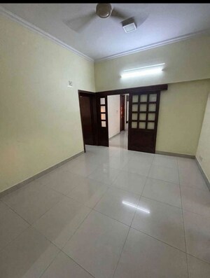 Room in 3 BHK Builder Floor at Kalkaji – for Rent