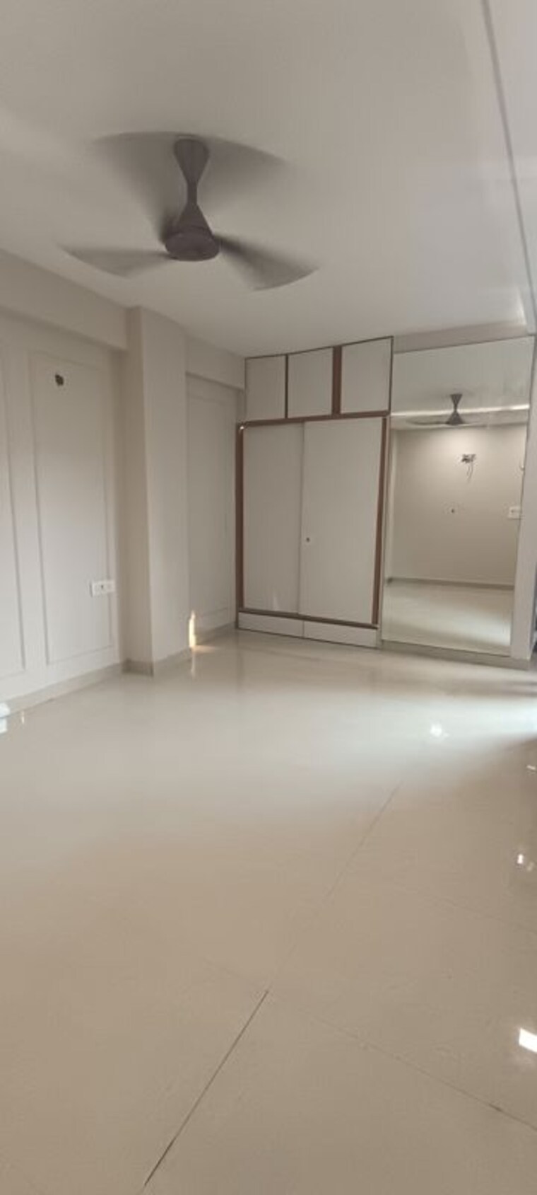 Room, parklands 3 Bedroom 250 Sq.Yd. Builder Floor In Sector 85 Faridabad 10715239