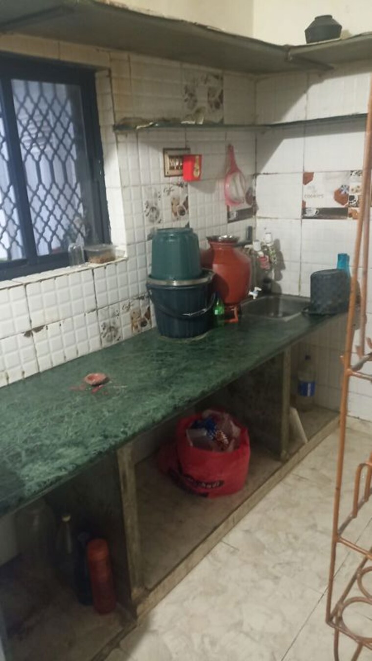 Kitchen, satellite 1 Bedroom 900 Sq.Ft. Apartment In Satellite Ahmedabad 10715241