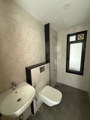 Bathroom in 2 BHK Apartment at Lodha Vista, Lower Parel – for Sale