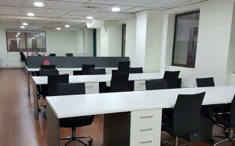 Team Area, center-point Commercial Office Space 1345 Sq.Ft. In Andheri East Mumbai 10715270