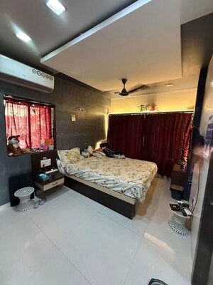 Living Room in 1 BHK Apartment at Shantiniketan Apartments Matunga, Matunga East – for Rent