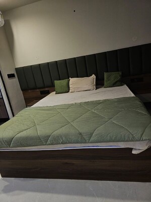 Bedroom in 1 BHK Builder Floor at Sector 45 – for Rent