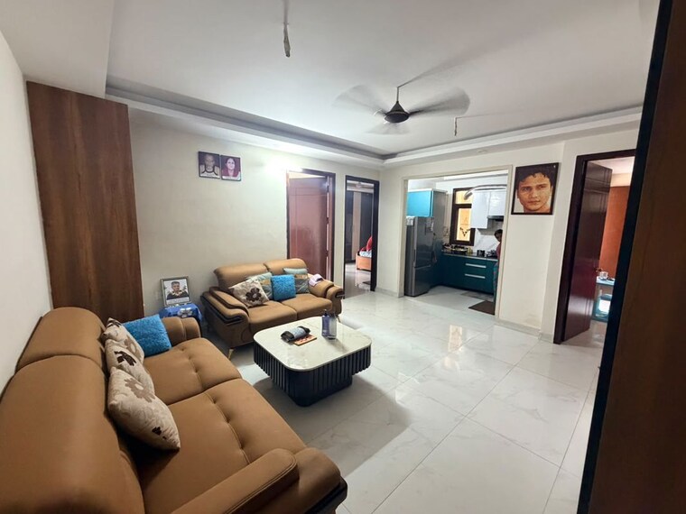 Living Room, sector 14 3 Bedroom 1850 Sq.Ft. Builder Floor In Sector 14 Gurgaon 10715283