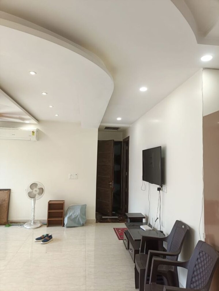 Living Room, sector 6 dwarka 4 Bedroom 2000 Sq.Ft. Apartment In Sector 6 Dwarka Delhi 10715313