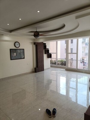 Living Room in 4 BHK Apartment at Sector 6 Dwarka – for Rent