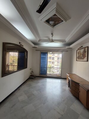 Room in 2.5 BHK Apartment at Flower Valley Complex, Khopat – for Rent