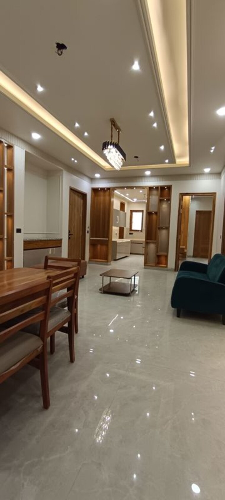 Living Room, parklands 3 Bedroom 250 Sq.Yd. Builder Floor In Sector 85 Faridabad 10715332