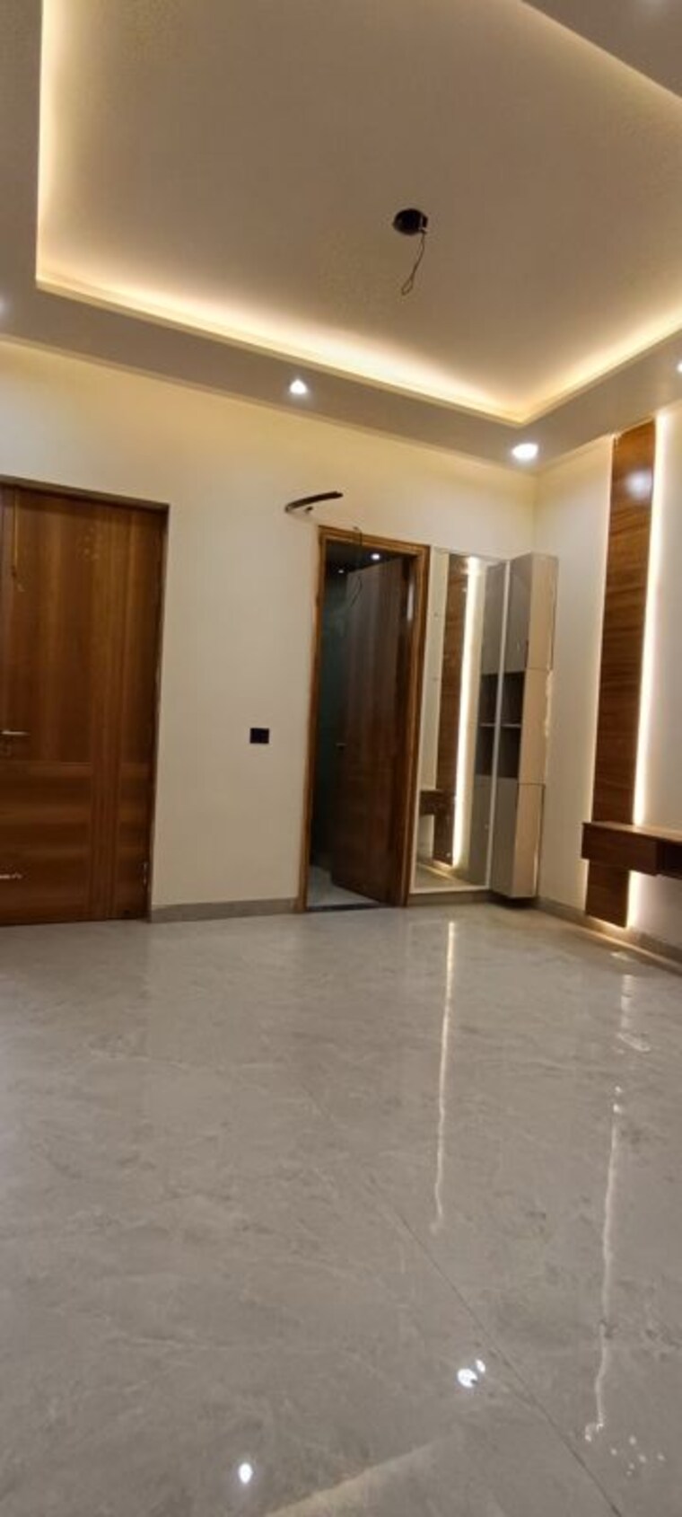 Room, parklands 3 Bedroom 250 Sq.Yd. Builder Floor In Sector 85 Faridabad 10715332