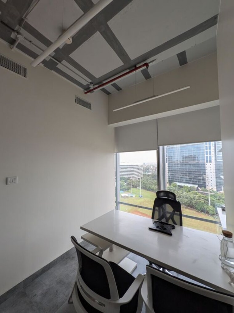 Team Area, one-bkc Commercial Office Space 1550 Sq.Ft. In Bandra East Mumbai 10715335