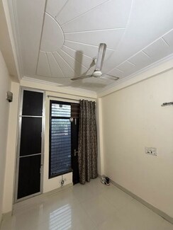 1 BHK +Villa For Rent in Sector 71