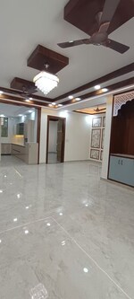 3 BHK +  250 Sq.Yd. Builder Floor in Parklands