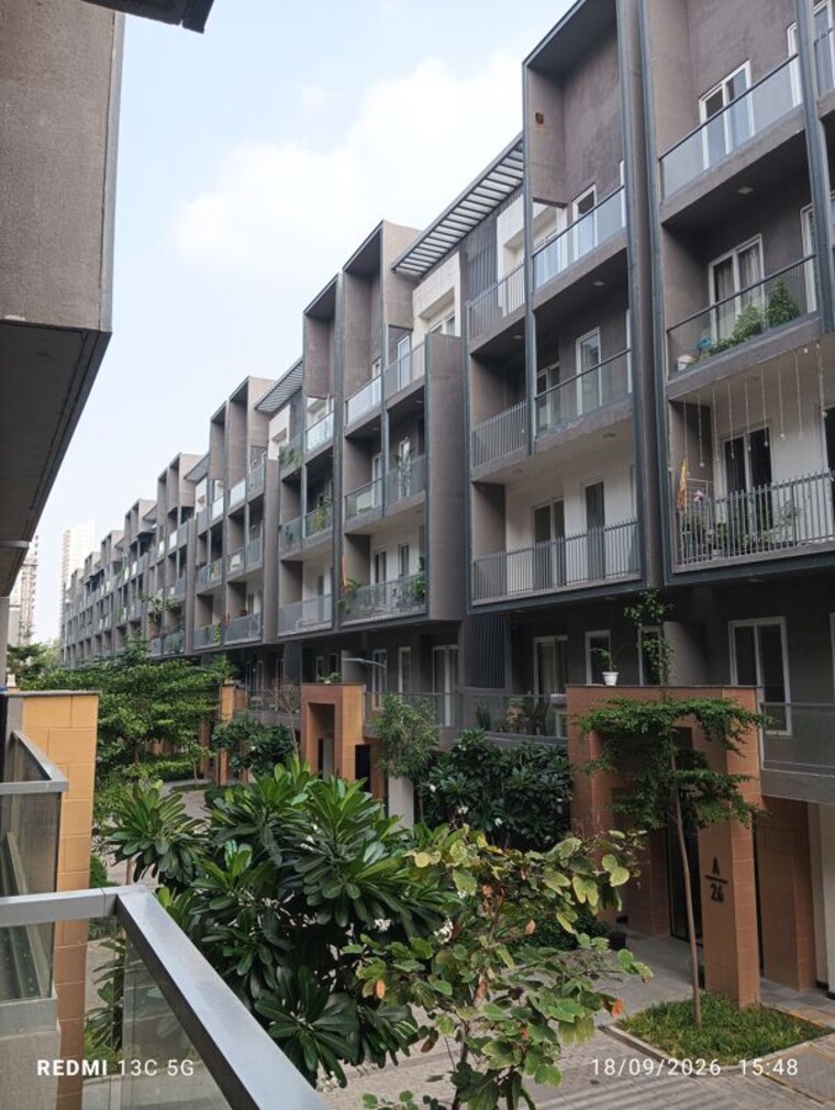 Exterior View, smart-world-orchard 3 Bedroom 1680 Sq.Ft. Apartment In Sector 61 Gurgaon 10715378
