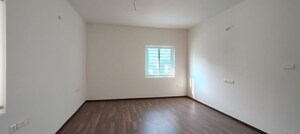 Room in 3 BHK Apartment at Rajapushpa Eterna, Nanakramguda – for Sale
