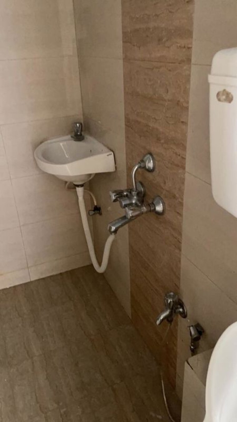 Bathroom, neelkanth-sparkle 2 Bedroom 385 Sq.Ft. Apartment In Ghansoli Navi Mumbai 10715400