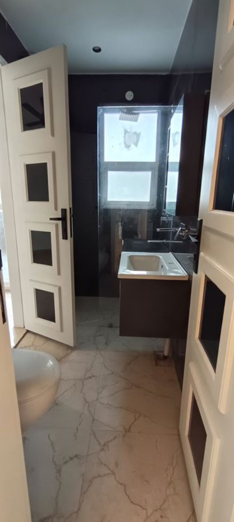 Bathroom, parklands 4 Bedroom 250 Sq.Ft. Builder Floor In Sector 85 Faridabad 10715429