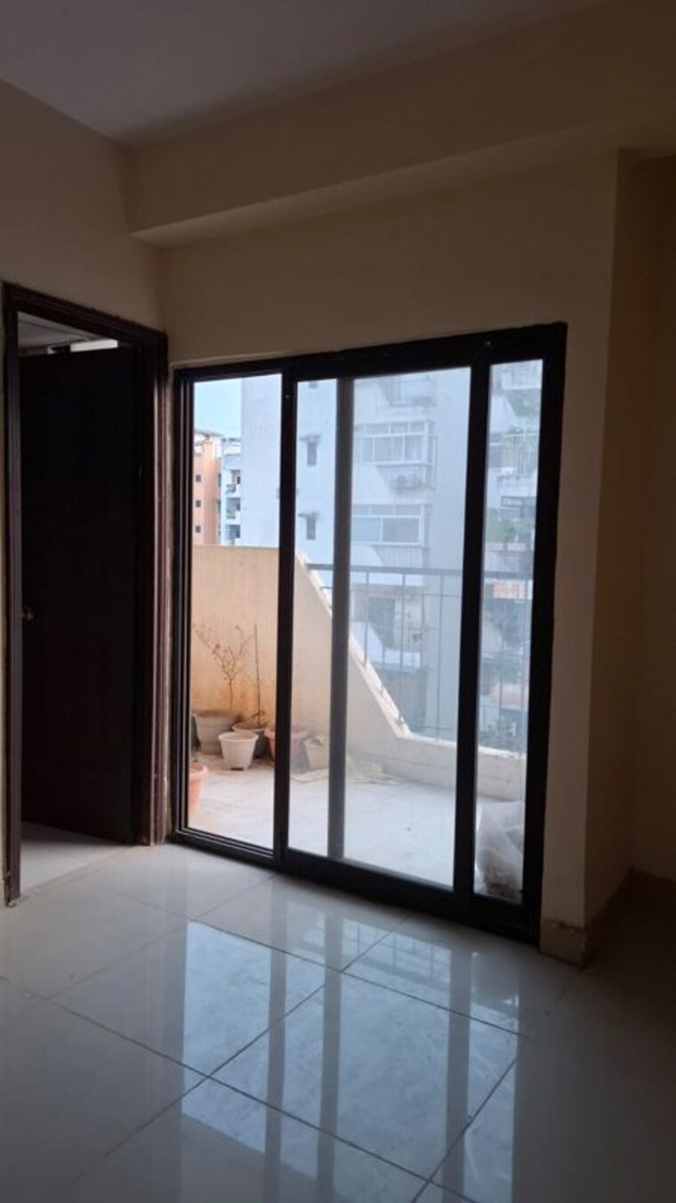 Room, charms-castle 2 Bedroom 995 Sq.Ft. Apartment In Raj Nagar Extension Ghaziabad 10715417