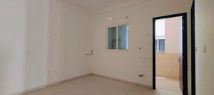 Room in 4 BHK Apartment at Rajapushpa Eterna, Nanakramguda – for Sale