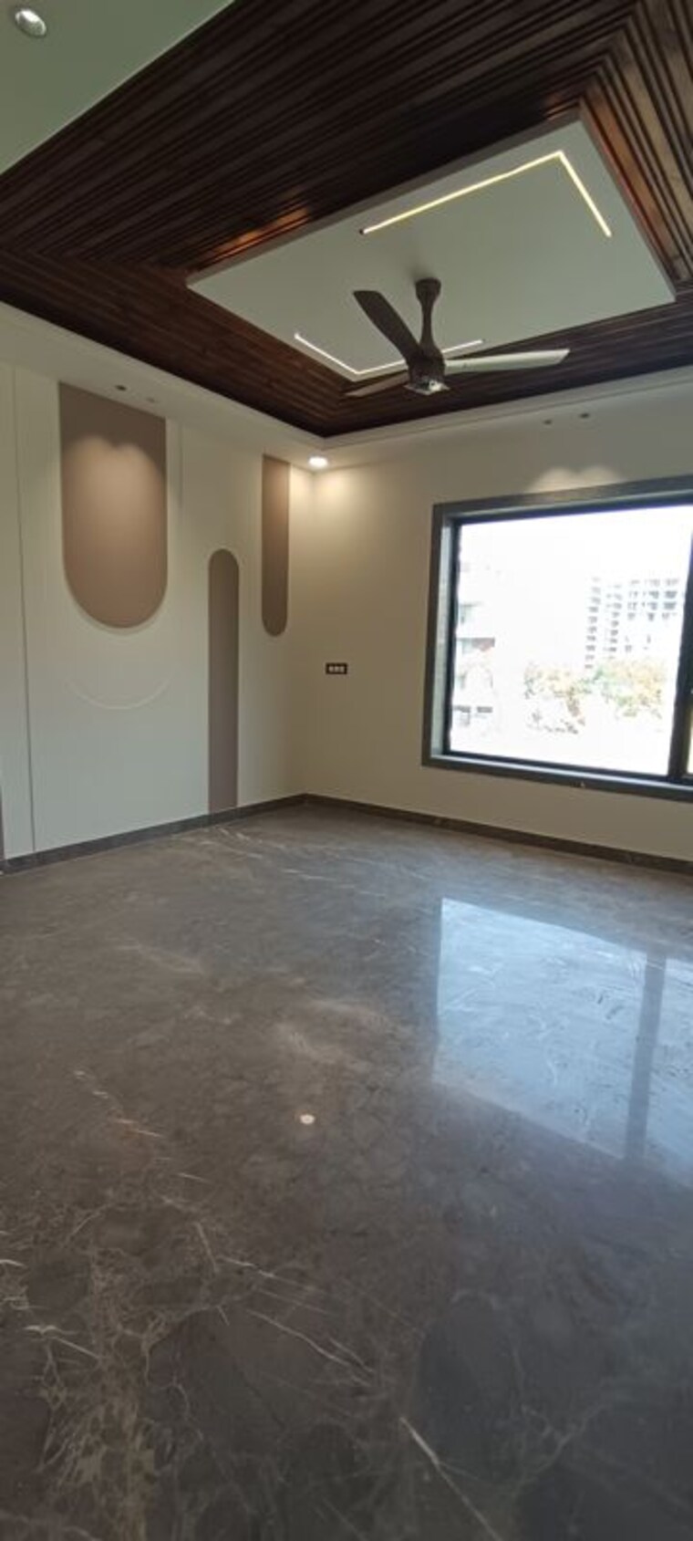 Room, parklands 4 Bedroom 404 Sq.Yd. Builder Floor In Sector 85 Faridabad 10715499