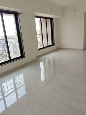 Room in 3 BHK Apartment at Chaitanya Anand Lunkhod CHSL, Andheri West – for Rent