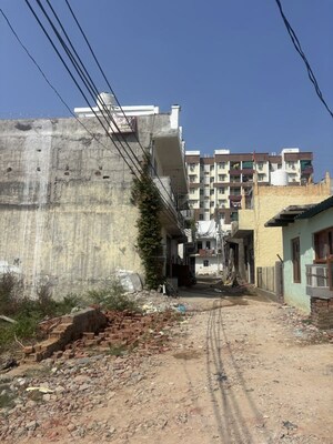  Plot – Exterior View View at Maruti Kunj - for Sale
