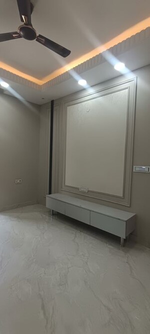 Room in 4 BHK Builder Floor at Puri Aman Vilas, Sector 89 – for Sale