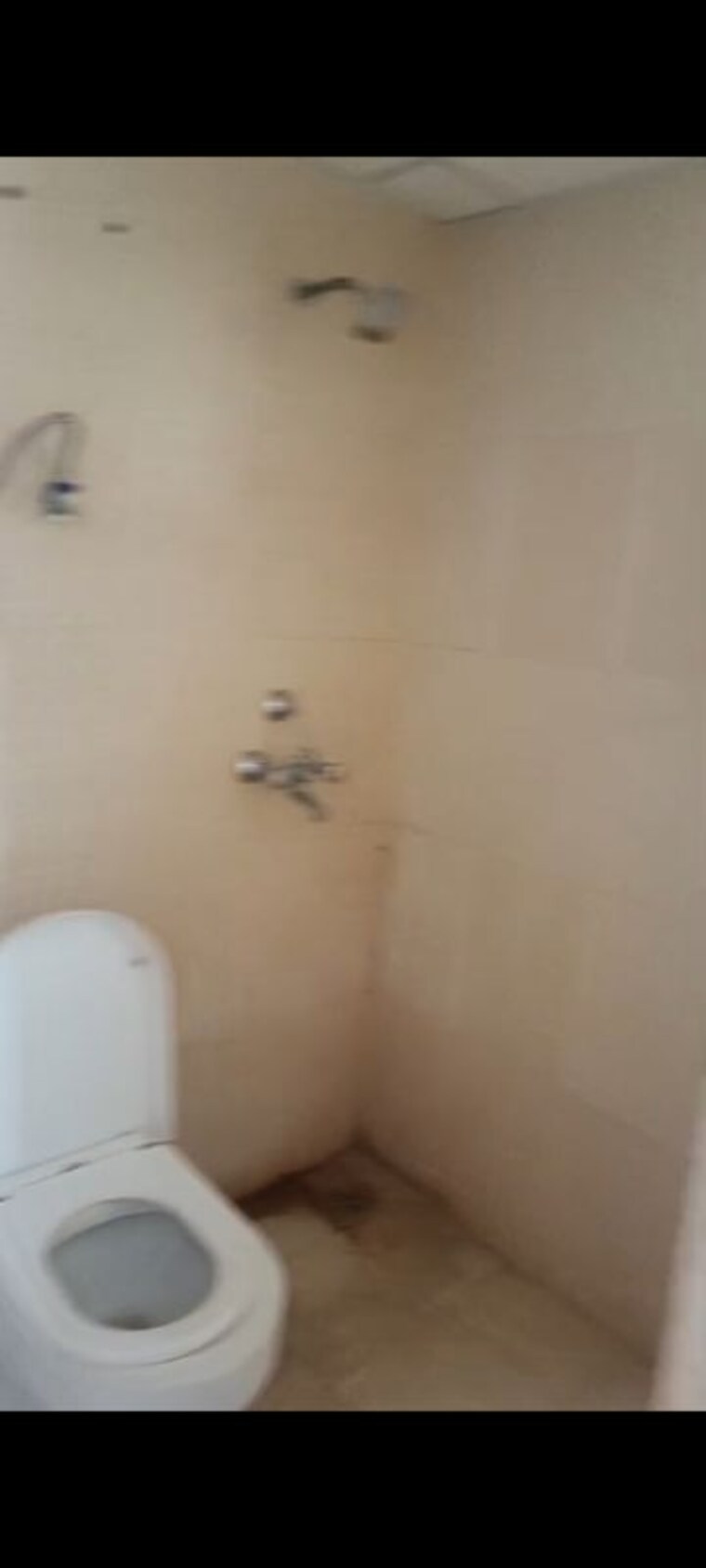 Bathroom, nilaya-greens 2.5 Bedroom 1002 Sq.Ft. Apartment In Raj Nagar Extension Ghaziabad 10715547