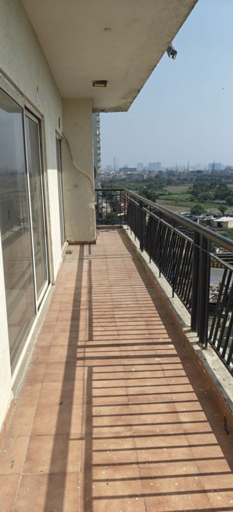Balcony, antriksh-golf-view 3 Bedroom 1640 Sq.Ft. Apartment In Sector 78 Noida 10715553