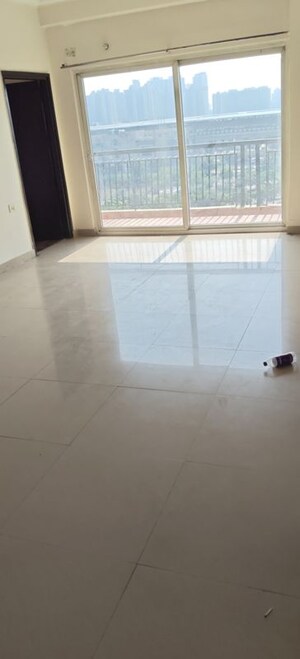 3 BHK Apartment For Rent in Antriksh Golf View, Sector 78