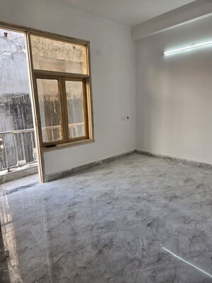 Room in 1 BHK Apartment at Saket – for Rent