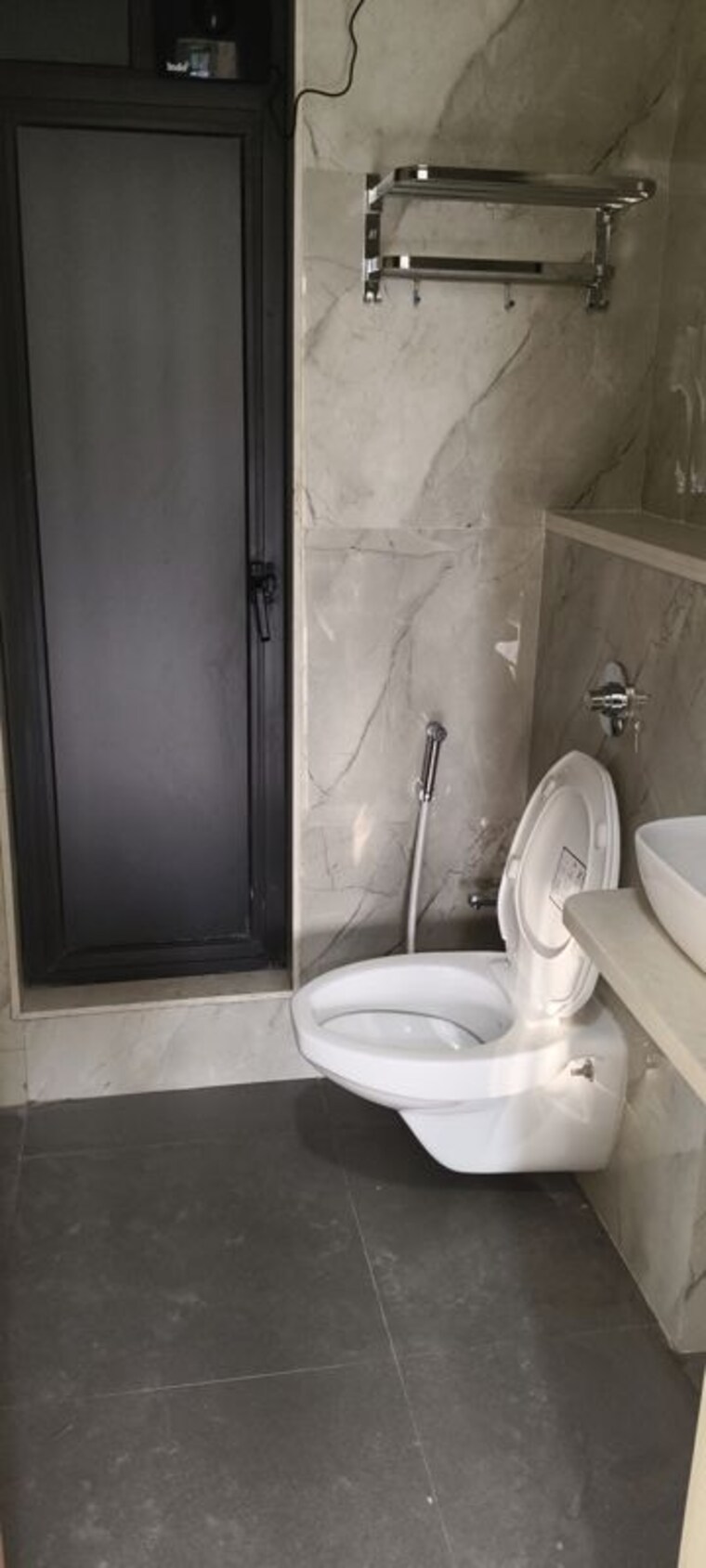 Bathroom, worli Pg For Boys & Girls In Worli 10715575