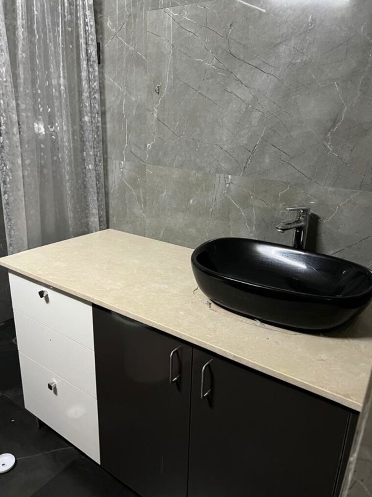 Attached Bathroom, emaar-palm-hills 3 Bedroom 1450 Sq.Ft. Apartment In Sector 77 Gurgaon 10715590