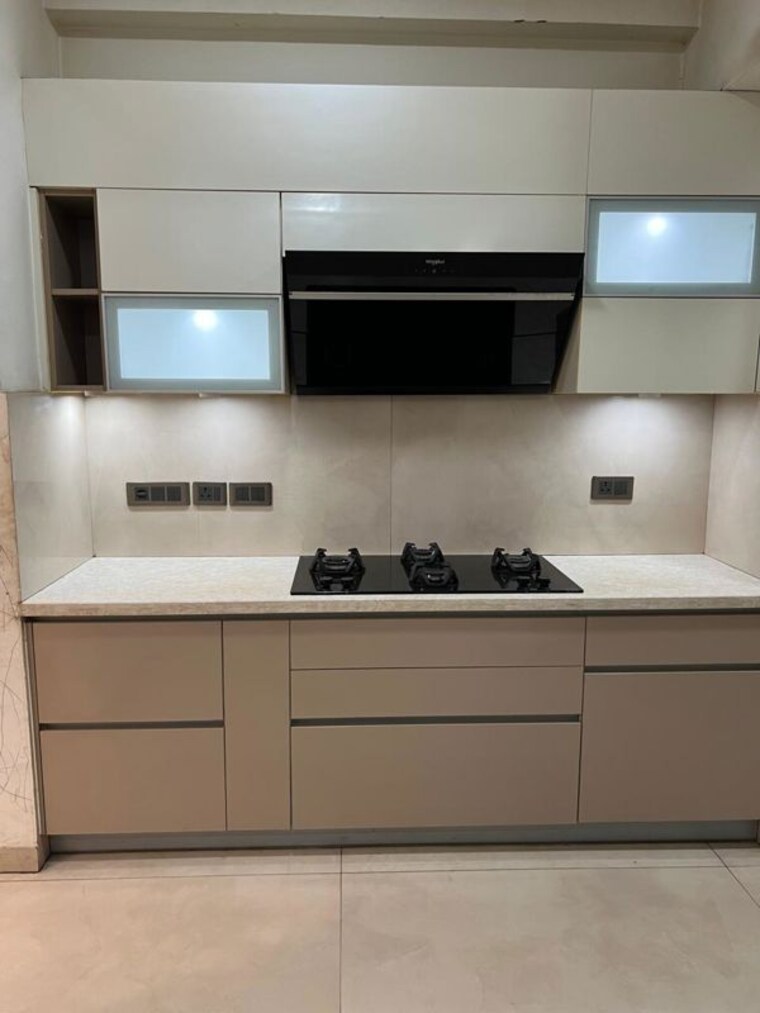 Kitchen, emaar-palm-hills 3 Bedroom 1450 Sq.Ft. Apartment In Sector 77 Gurgaon 10715590