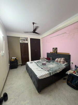 Bedroom in 3 BHK Builder Floor at Sushant Lok I – for Rent