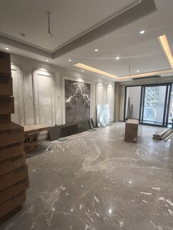 4 BHK +Builder Floor For Sale in DLF Phase II