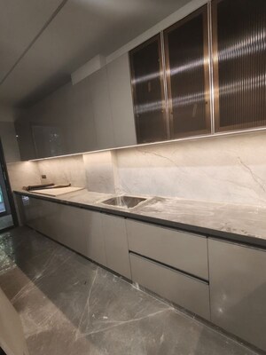 Kitchen in 4 BHK Builder Floor at Dlf Phase ii – for Sale