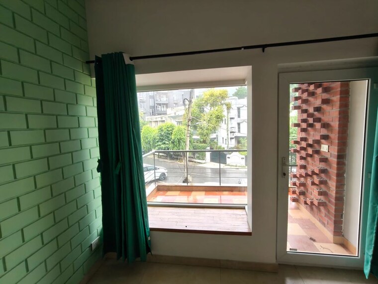 Balcony, safdarjung enclave 3 Bedroom 1600 Sq.Ft. Builder Floor In Safdarjung Enclave Delhi 10715631