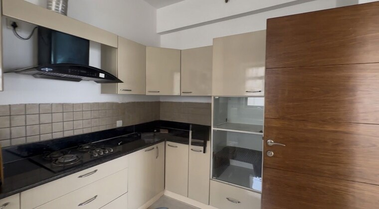 Kitchen, ss-hibiscus 3 Bedroom 3670 Sq.Ft. Apartment In Sector 50 Gurgaon 10715612