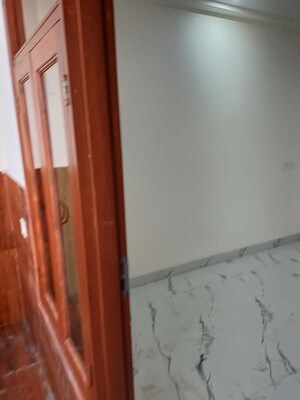 Furnished Amenities in 3.5 BHK Independent House at Palla – for Sale