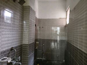 Bathroom in 2 BHK Builder Floor at Sector 21 – for Rent