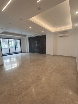 4 BHK Builder Floor For Sale in Dlf Phase ii