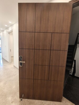 Furnished Amenities in 4 BHK Builder Floor at Dlf Phase ii – for Sale