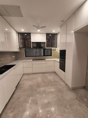 Kitchen in 4 BHK Builder Floor at Dlf Phase ii – for Sale