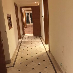 Building Lobby in 4 BHK Builder Floor at Hauz Khas – for Rent