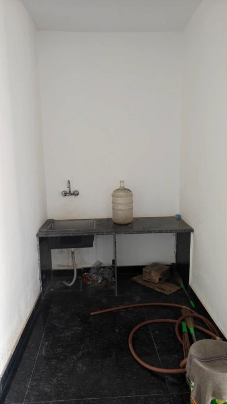 Kitchen, derawal nagar Commercial Office Space in IT/SEZ 2250 Sq.Ft. In Derawal Nagar Delhi 10715634