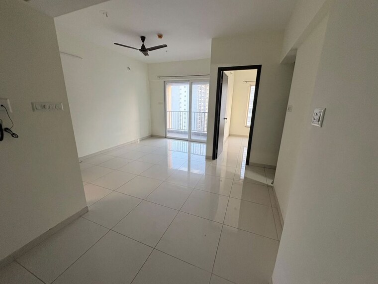 Room, kolte-patil-life-republic-r-10 1 Bedroom 450 Sq.Ft. Apartment In Hinjewadi Pune 10715669