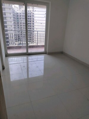 Room in 2 BHK Builder Floor at Sector 21 – for Rent